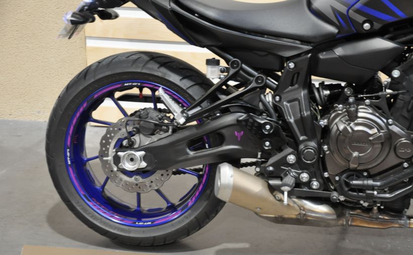 YAMAHA MT-07 (47.5CV) 3
