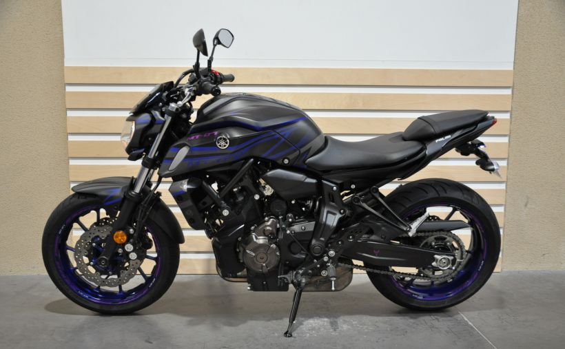 YAMAHA MT-07 (47.5CV) 8