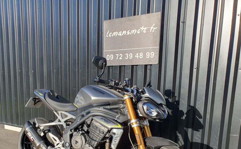 TRIUMPH SPEED TRIPLE 1200 RS 5
