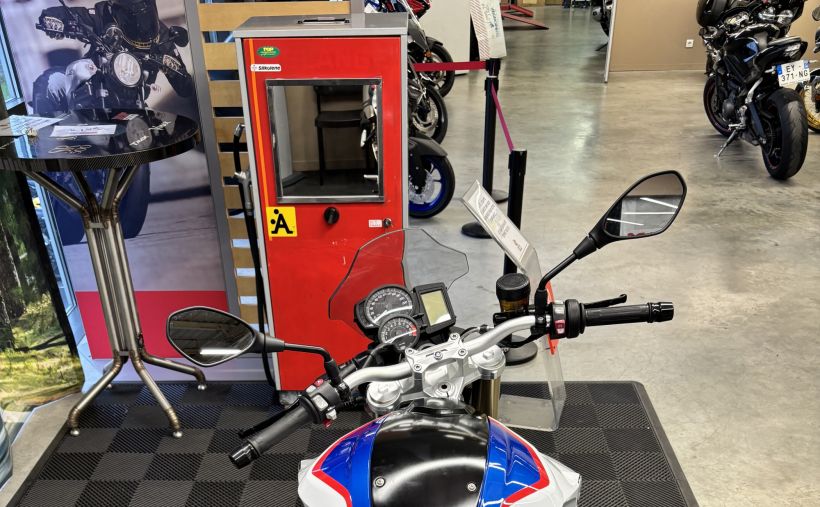 BMW F 800 R 4