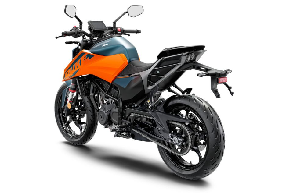 KTM 125 DUKE ABS 16