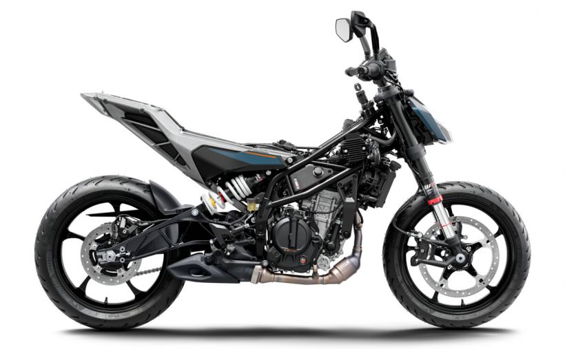 KTM 125 DUKE ABS 9