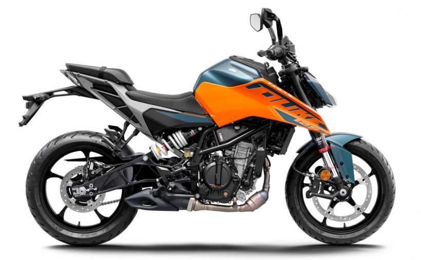 KTM 125 DUKE ABS 10
