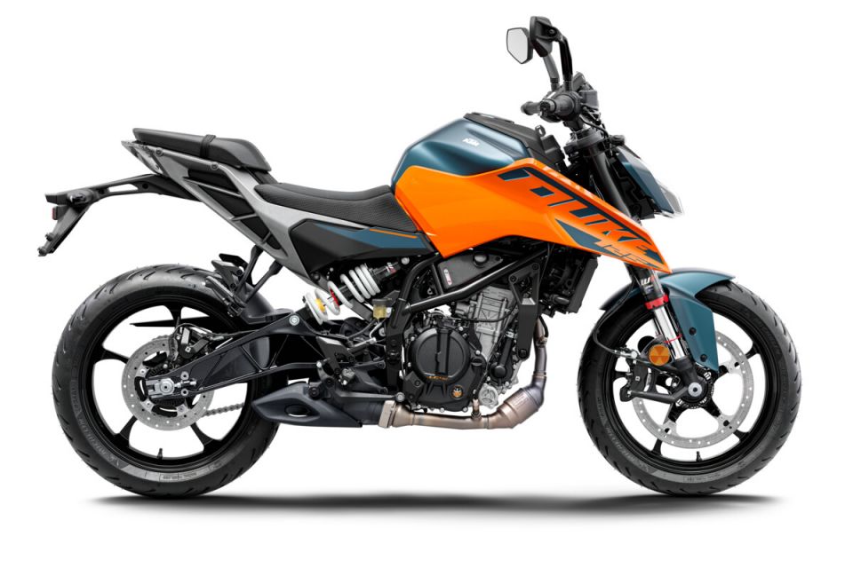 KTM 125 DUKE ABS 40