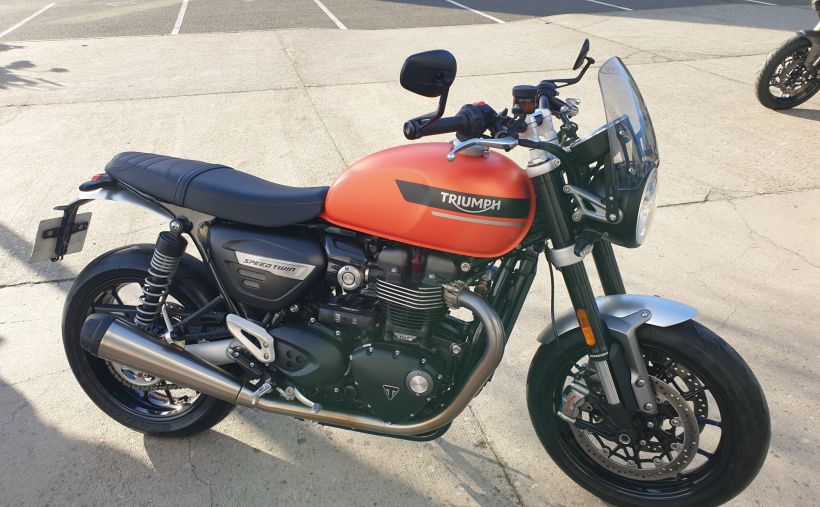 TRIUMPH SPEED TWIN 1200 15