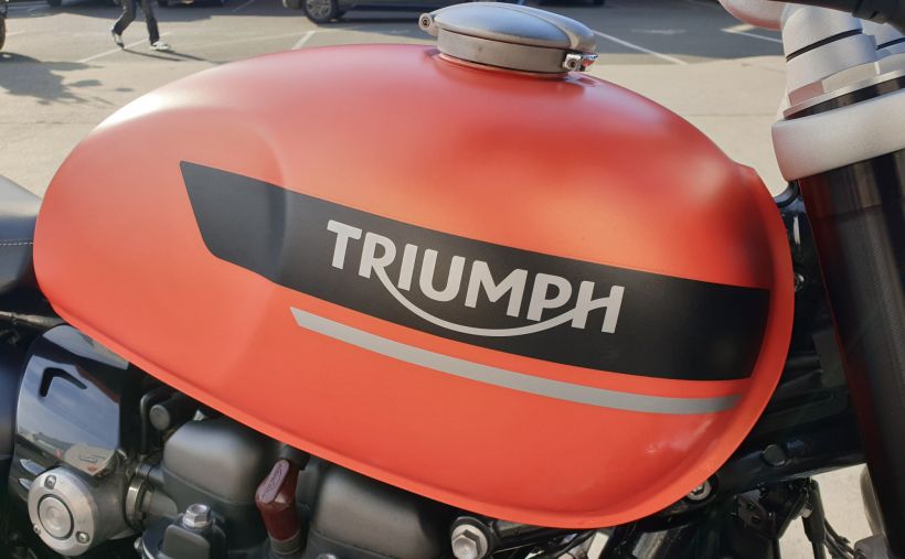 TRIUMPH SPEED TWIN 1200 20