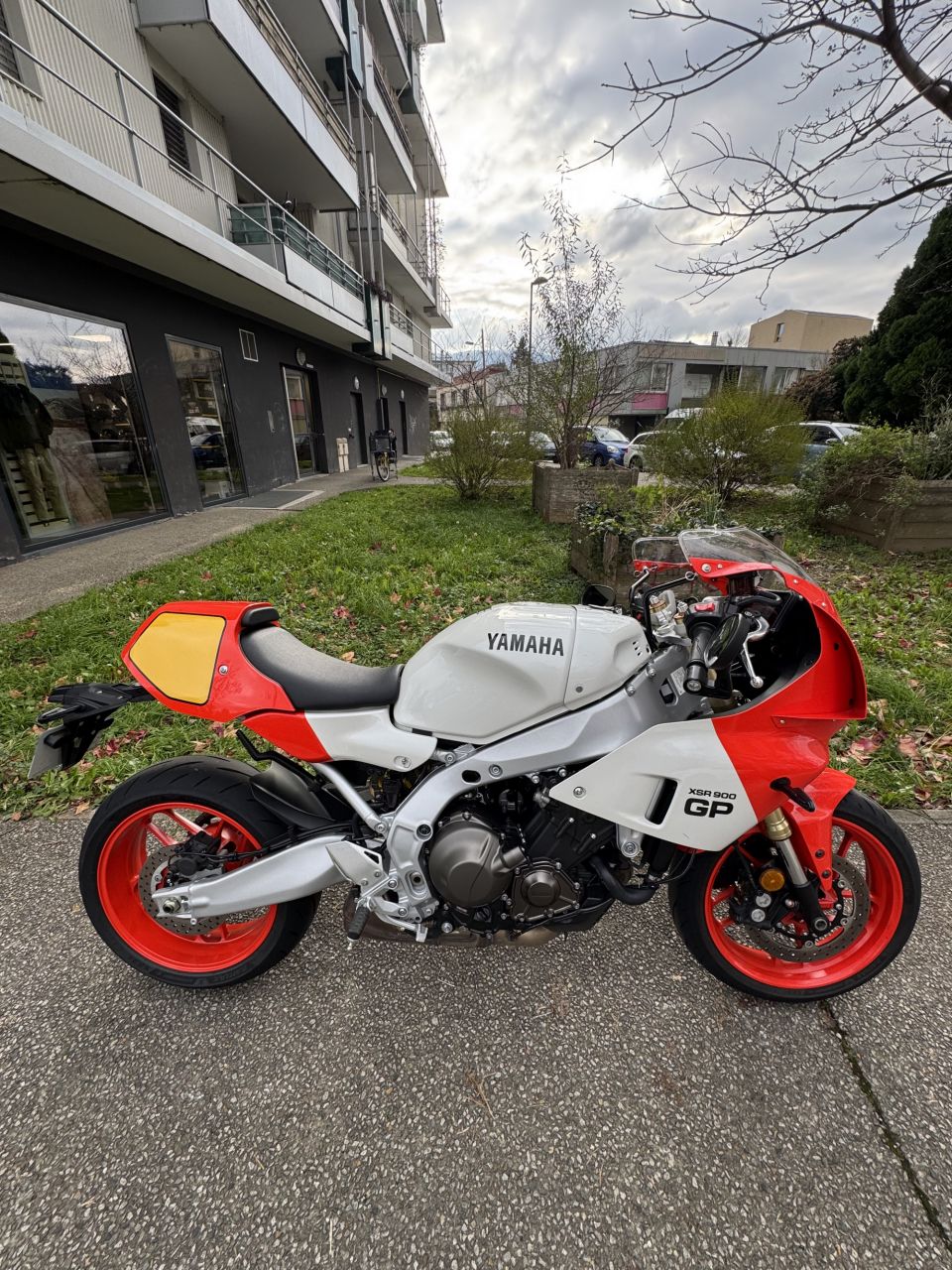 YAMAHA XSR 900 GP 35KW 1