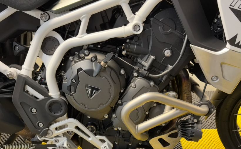 TRIUMPH TIGER 900 RALLY PRO 12