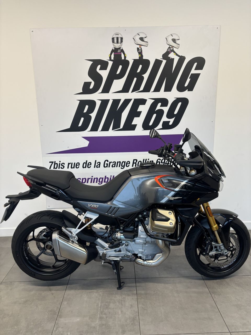 MOTO GUZZI V100  MANDELLO 8