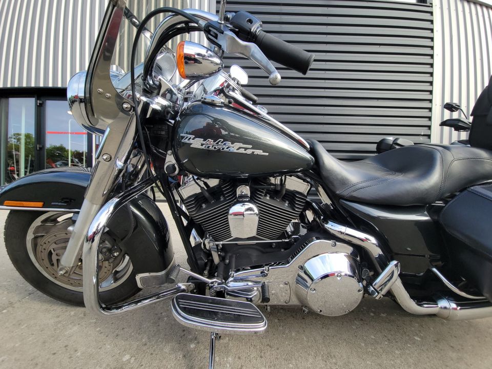 HARLEY-DAVIDSON TOURING ROAD KING 1450 CUSTOM 10