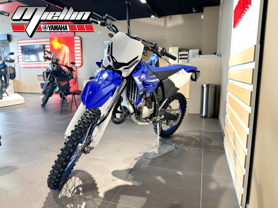 YAMAHA YZ 125 2