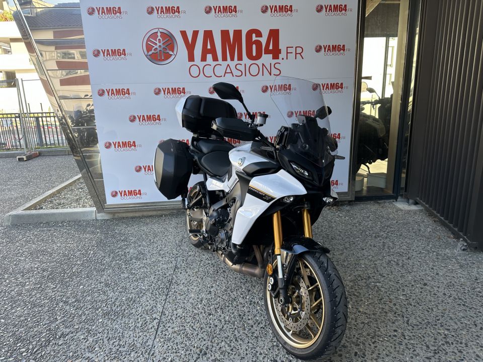 YAMAHA TRACER 9 GT 1