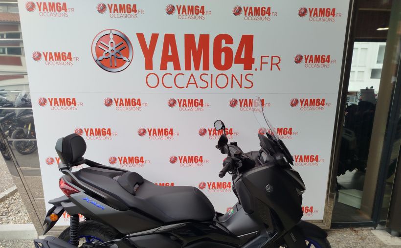 YAMAHA X-MAX 125 1