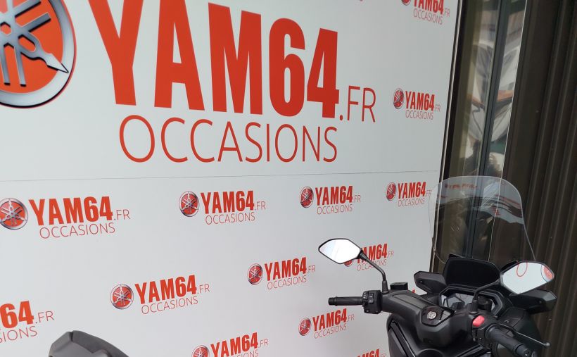 YAMAHA X-MAX 125 2
