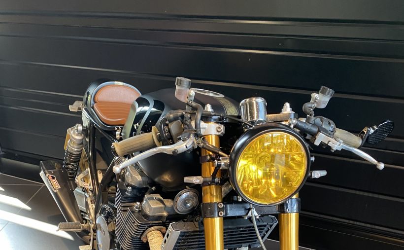 YAMAHA XJR 1200 1
