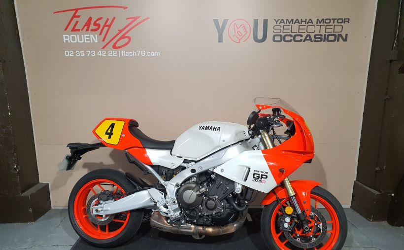 YAMAHA XSR 900 GP 0