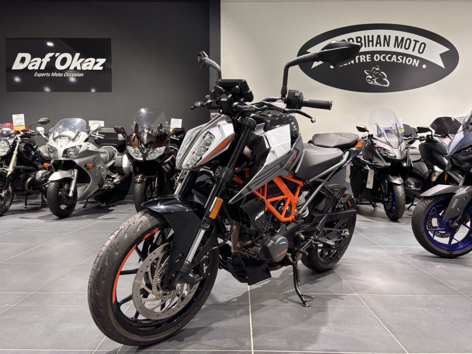KTM 125 DUKE ABS 0