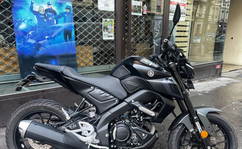 YAMAHA MT-125 ABS 6