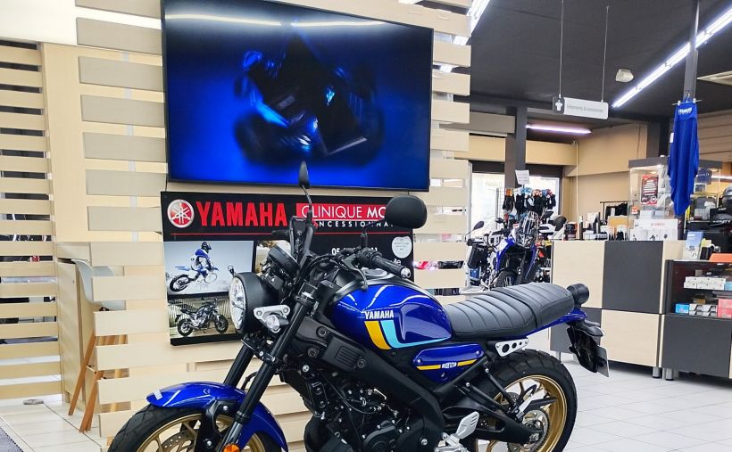 YAMAHA XSR 125 3
