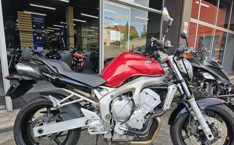 YAMAHA FZ6 (98CV) 0
