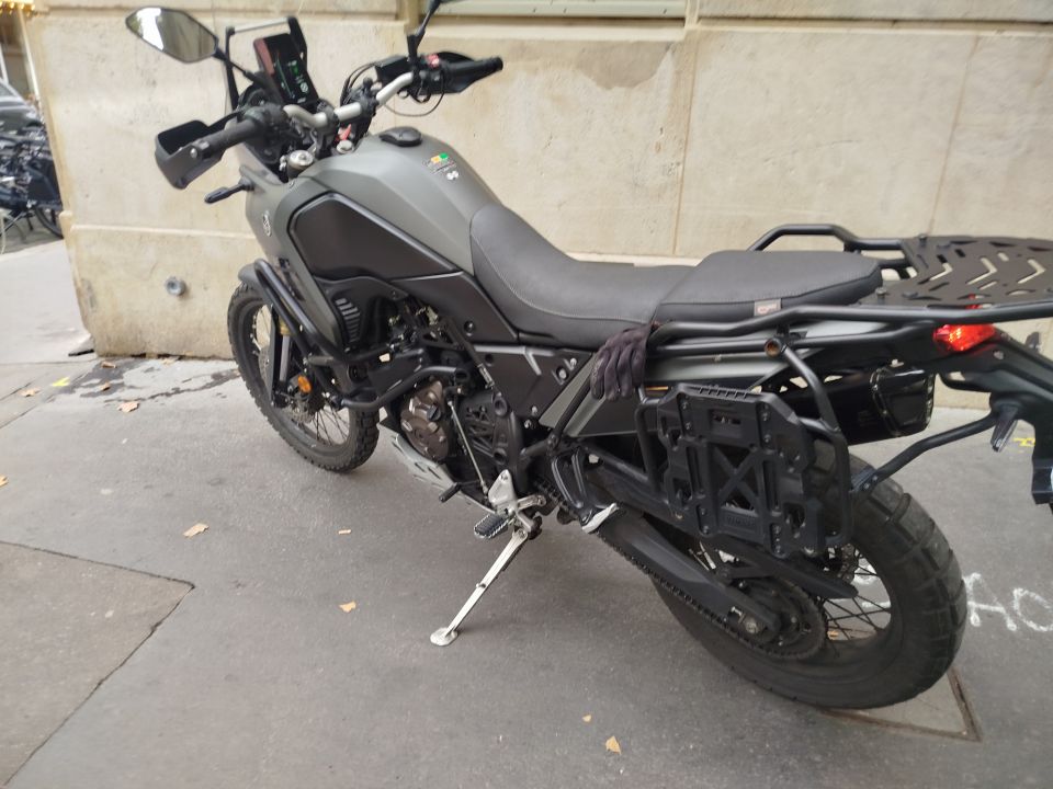 YAMAHA XTZ TENERE 700 1
