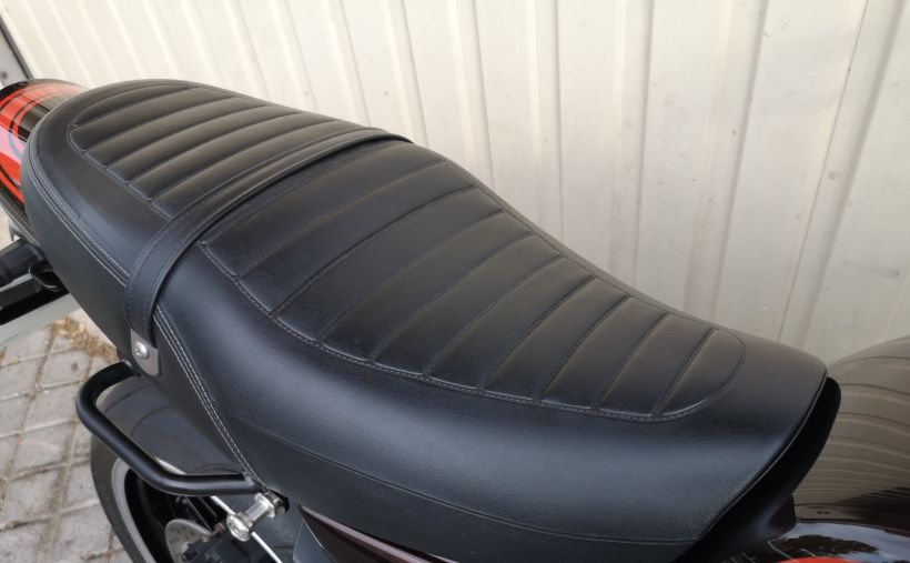 KAWASAKI Z 900 RS 12