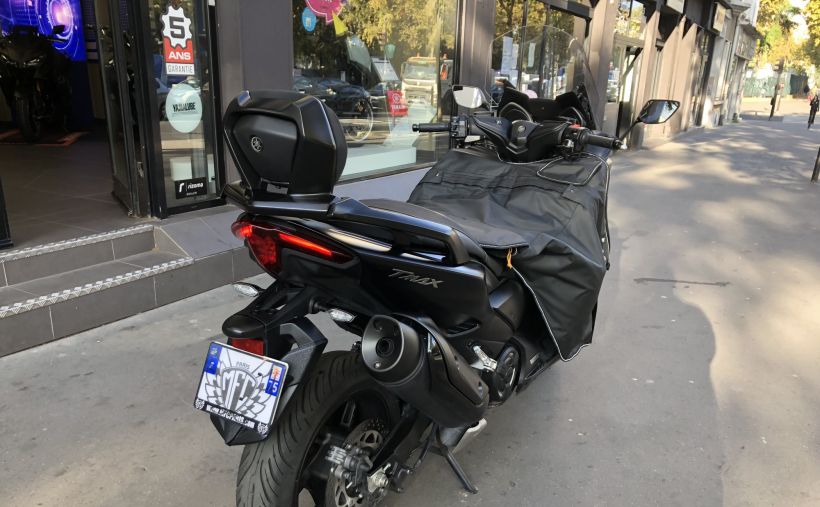 YAMAHA XP T-MAX 560 10