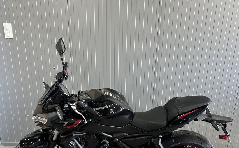KAWASAKI Z 650 9