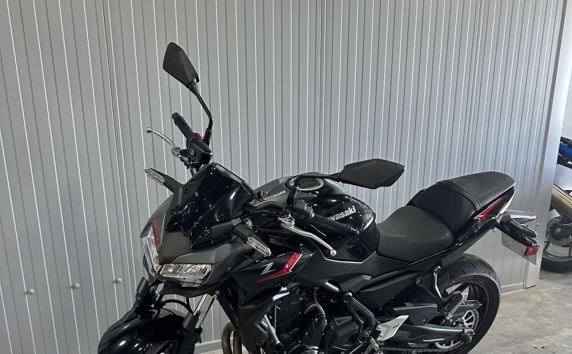 KAWASAKI Z 650 12