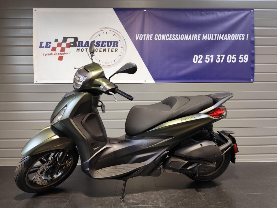 PIAGGIO BEVERLY 310 6