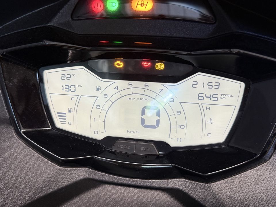 PIAGGIO MP3 310 HPE SPORT 27