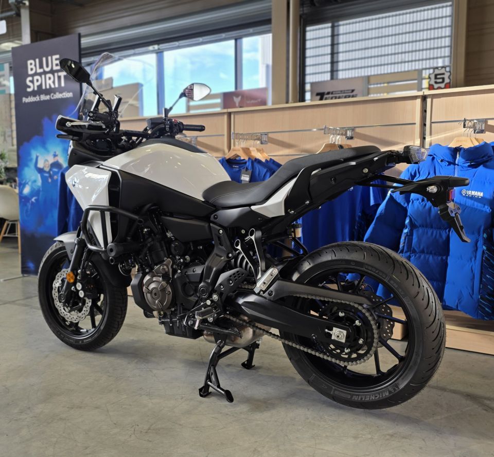 YAMAHA TRACER 7 6