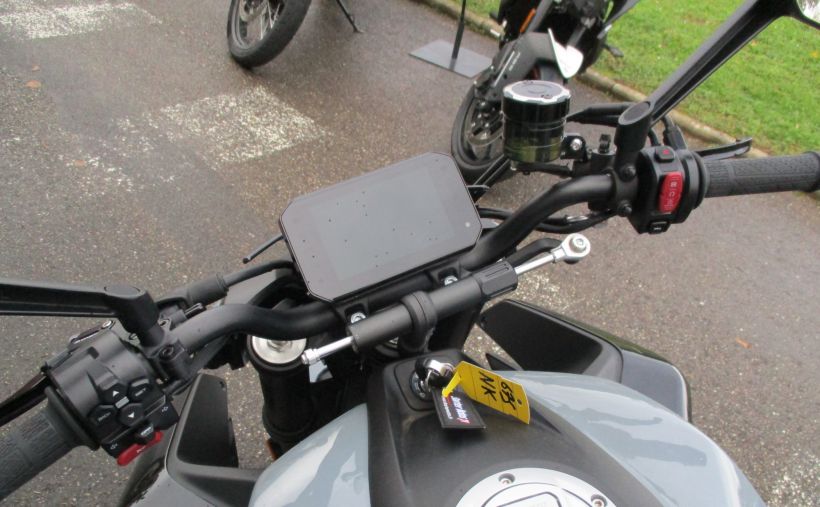 CF MOTO 675 NK 12