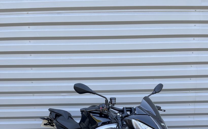 APRILIA TUONO 660 FACTORY 0