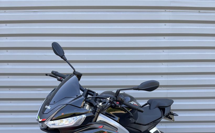 APRILIA TUONO 660 FACTORY 2