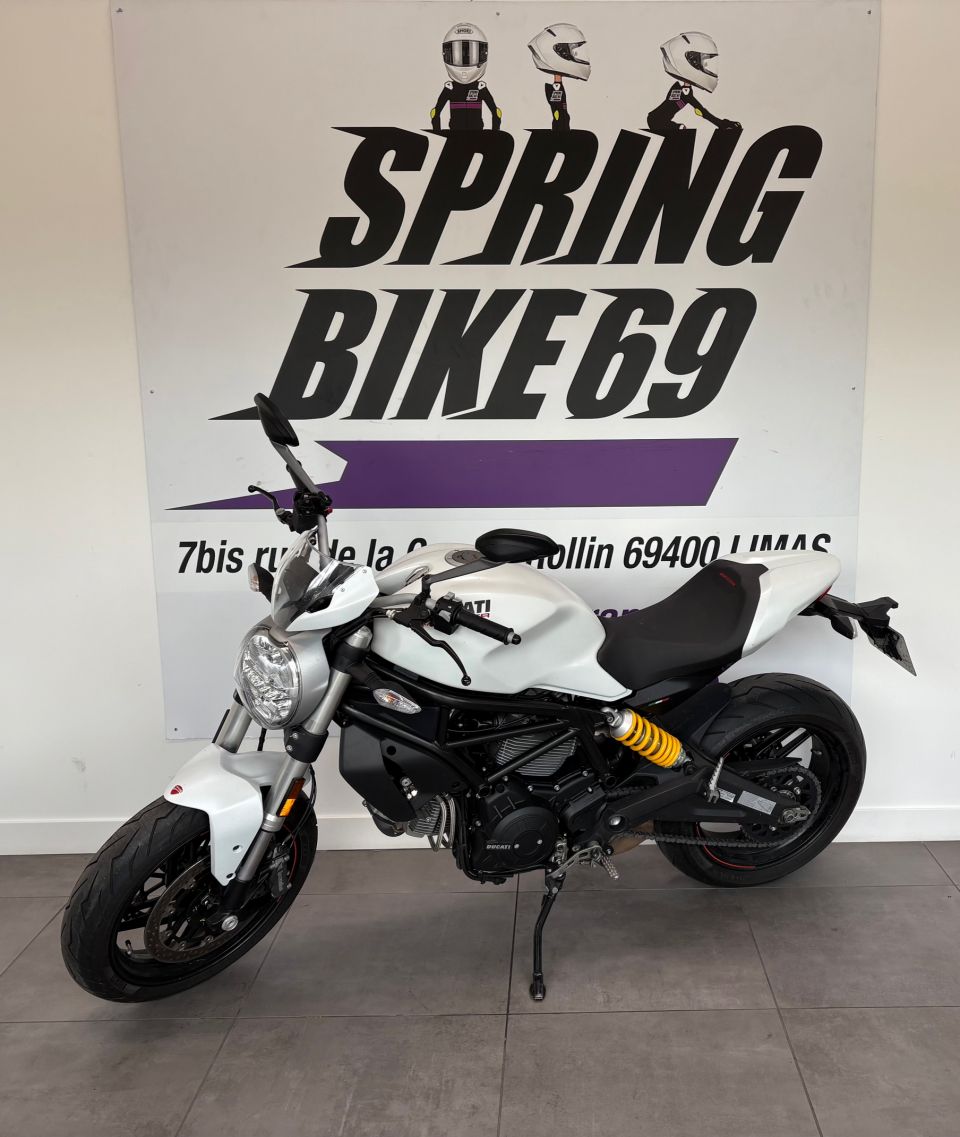 DUCATI MONSTER 797 2