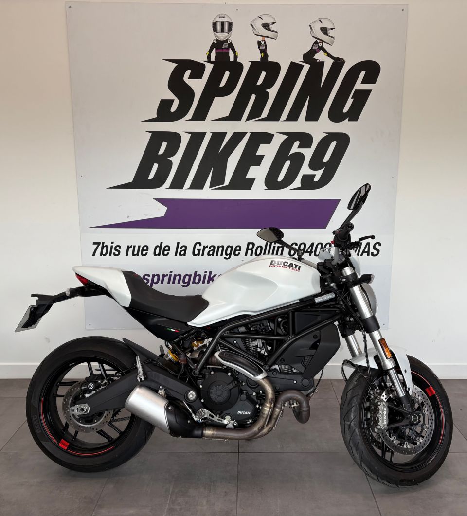 DUCATI MONSTER 797 8