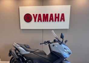 YAMAHA XP T-MAX 560 TECH MAX - 2025