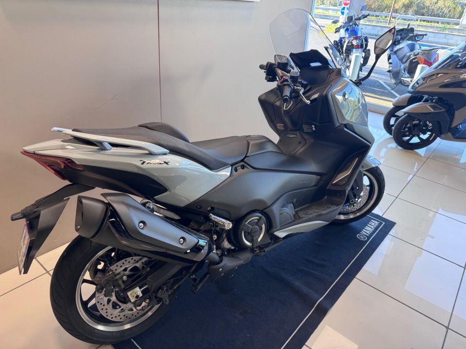 YAMAHA XP T-MAX 560 TECH MAX 2