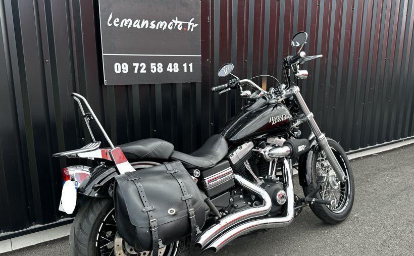 HARLEY-DAVIDSON DYNA STREET BOB 1584 1