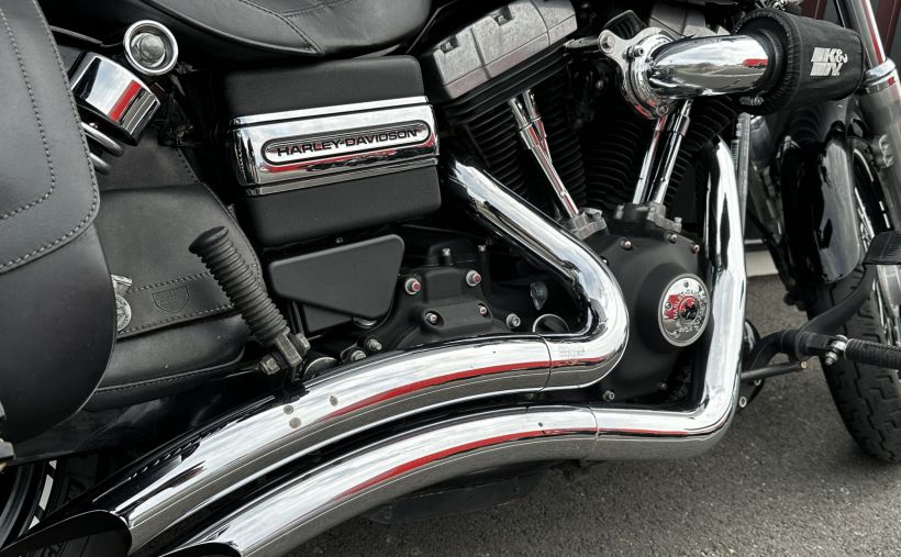 HARLEY-DAVIDSON DYNA STREET BOB 1584 4