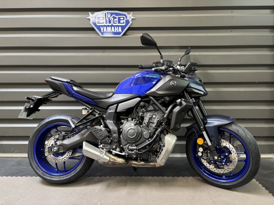 YAMAHA MT-07 0