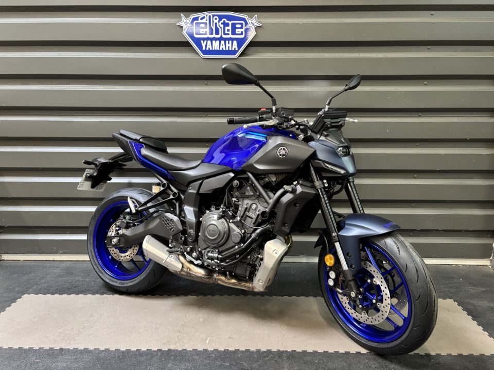 YAMAHA MT-07 1