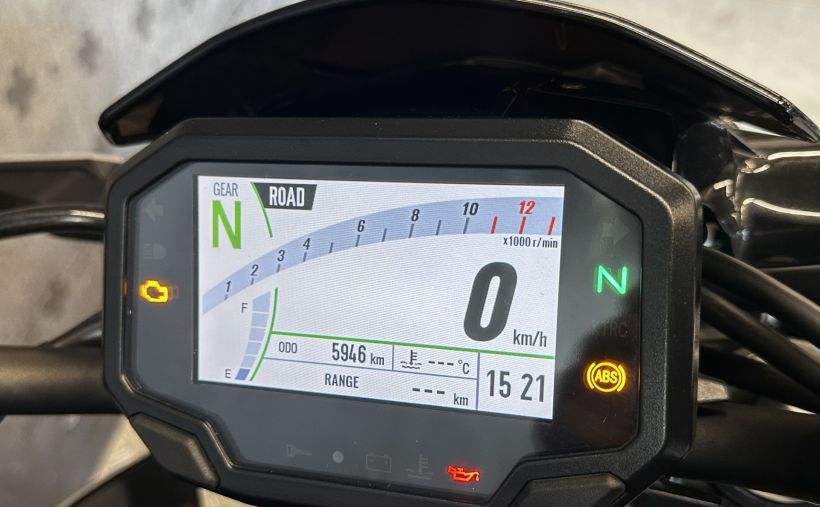 KAWASAKI Z 900 3