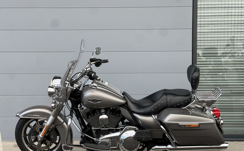HARLEY-DAVIDSON TOURING ROAD KING 1690 3