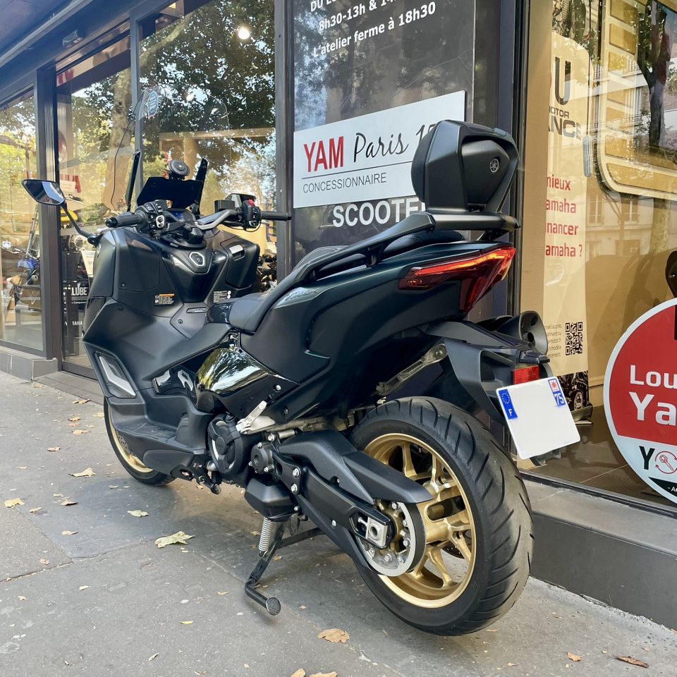 YAMAHA XP T-MAX 560 TECH MAX 2