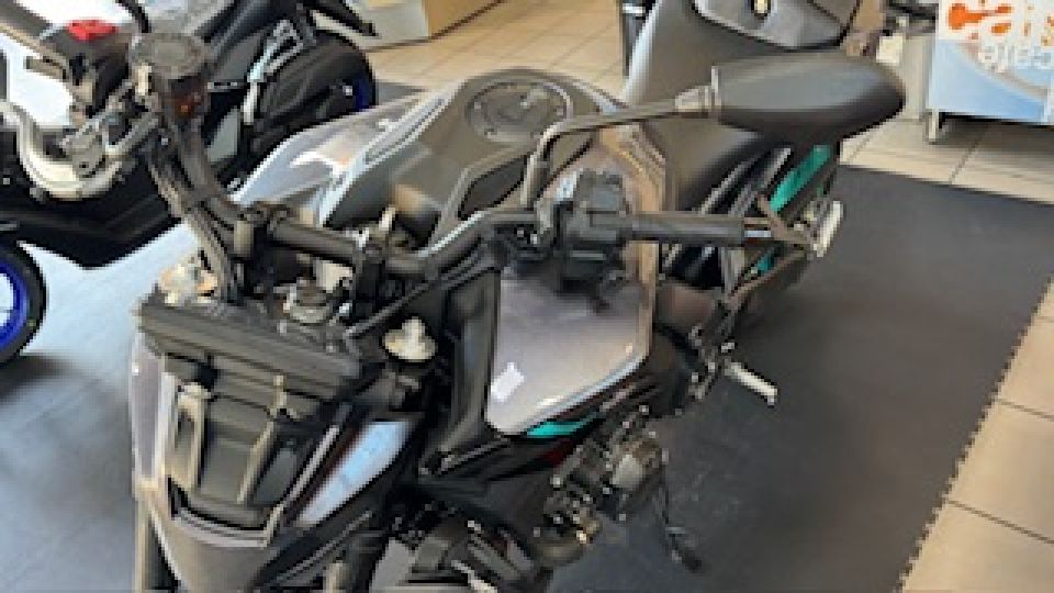 YAMAHA MT 09 Y-AMT 35 KW 2