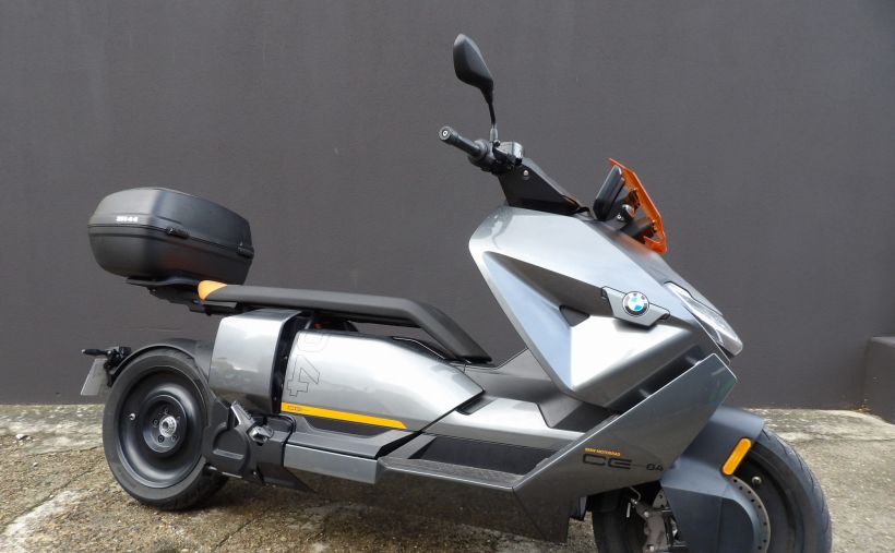 BMW CE 04 2
