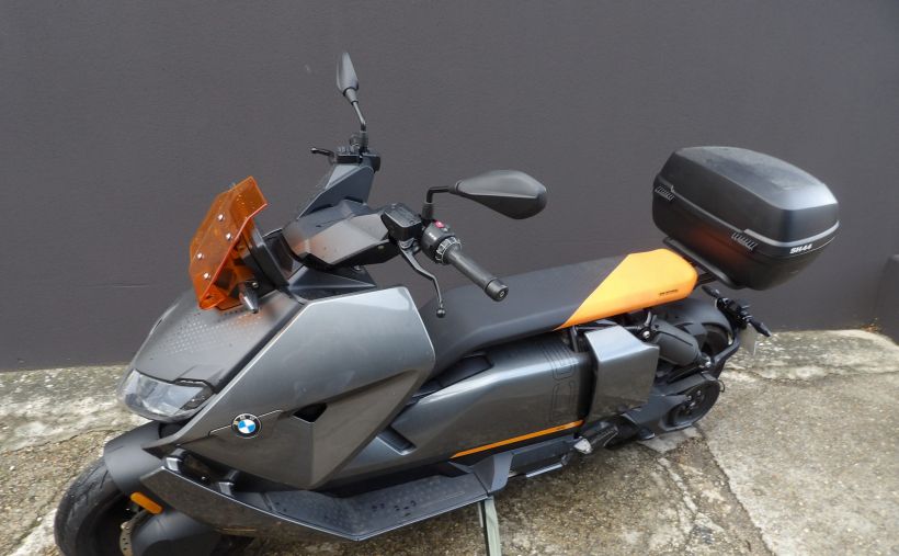 BMW CE 04 4