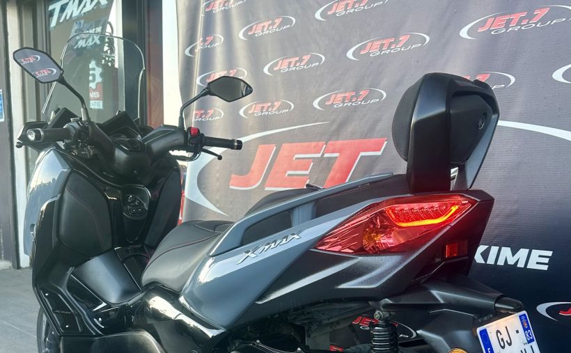 YAMAHA XMAX 300 Tech Max 5